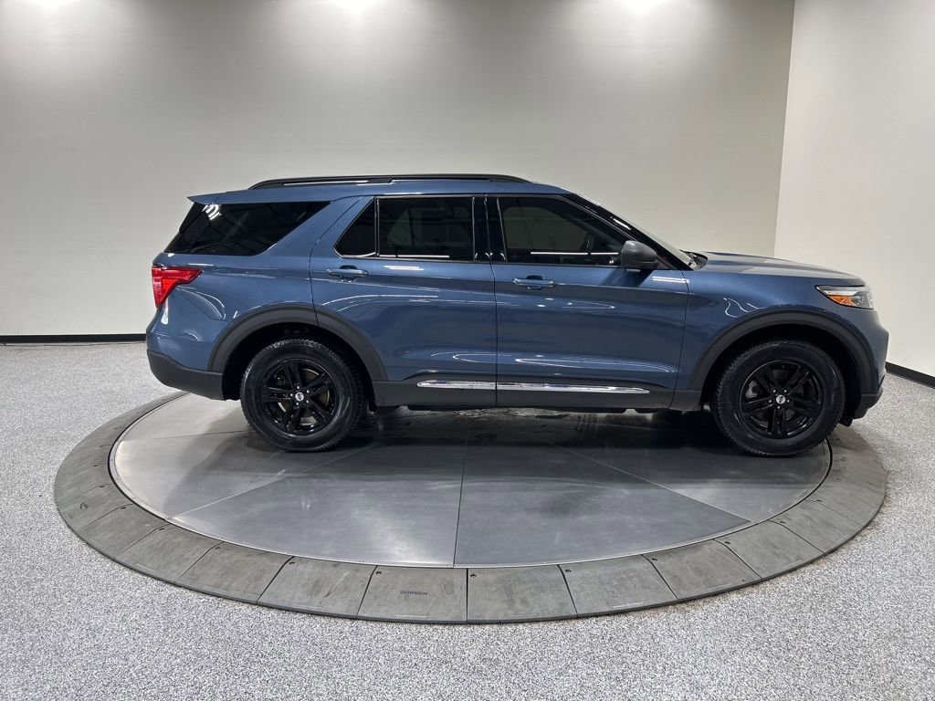 Certified 2020 Ford Explorer XLT w/ Equipment Group 202A AWD/4WD image 6