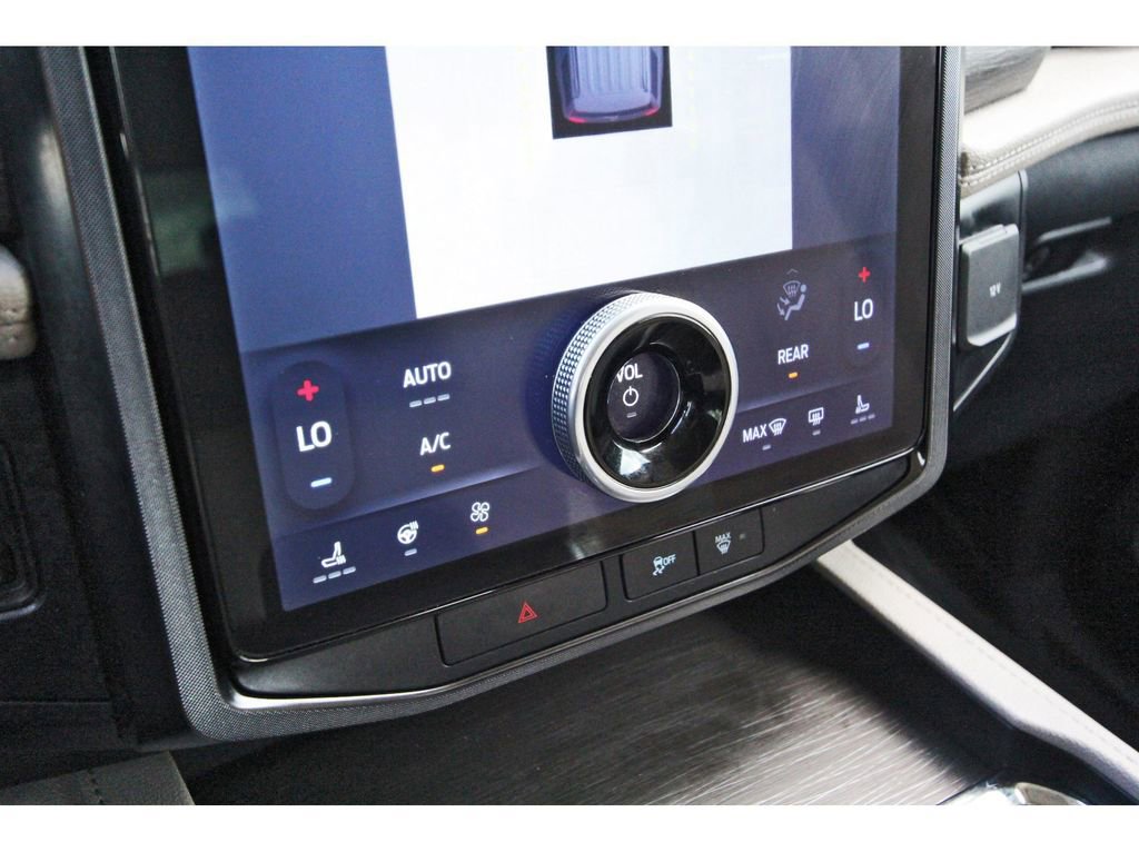 Certified 2023 Ford Expedition Limited RWD image 24