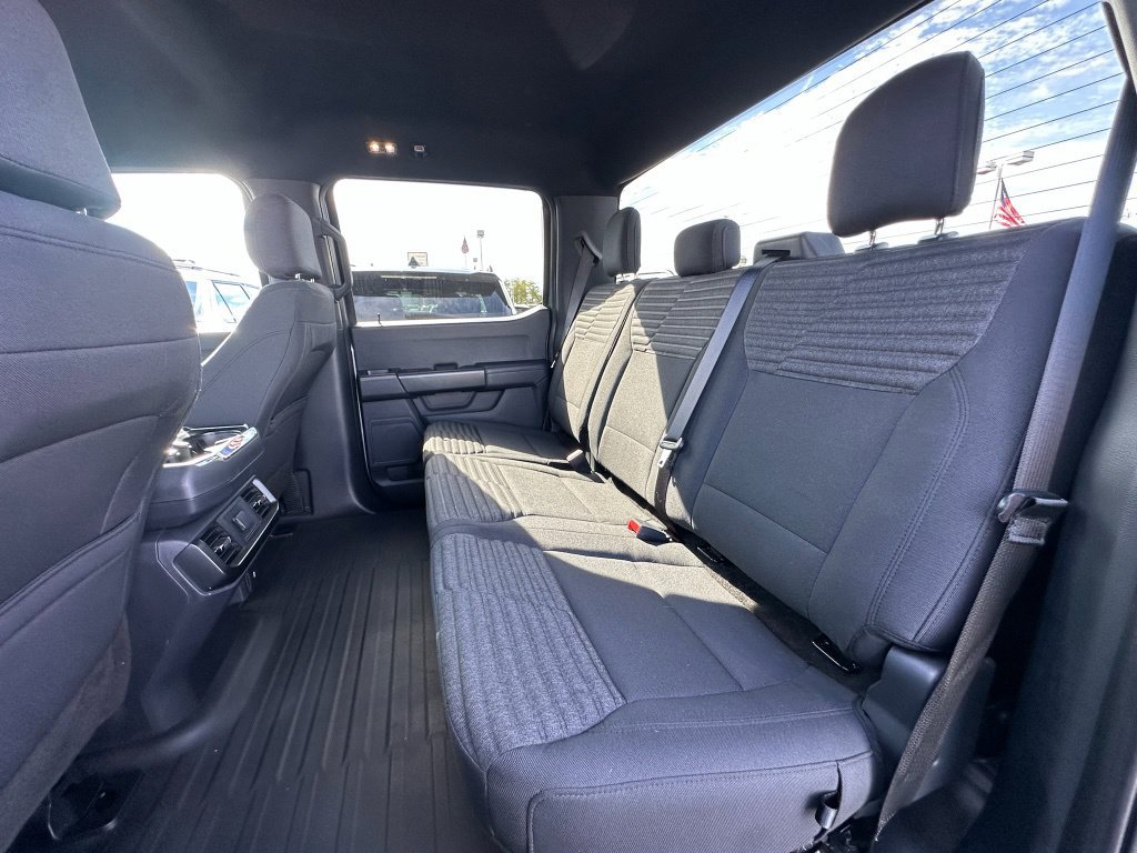 Certified 2021 Ford F150 XL w/ STX Appearance Package AWD/4WD image 19