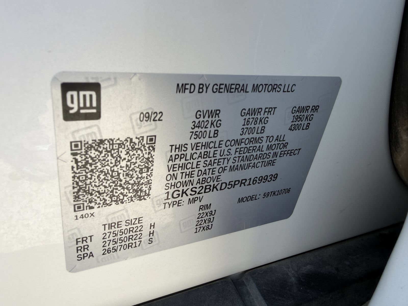Used 2023 GMC Yukon SLT w/ SLT Premium Package AWD/4WD image 30
