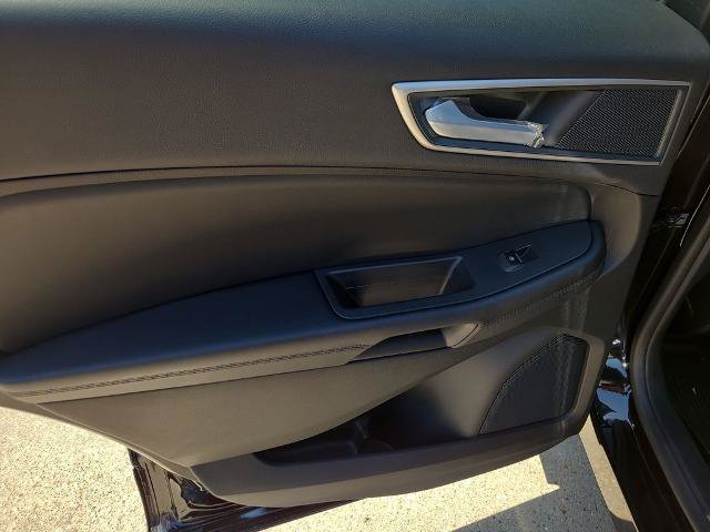 Certified 2024 Ford Edge SEL w/ Convenience Package AWD/4WD image 15
