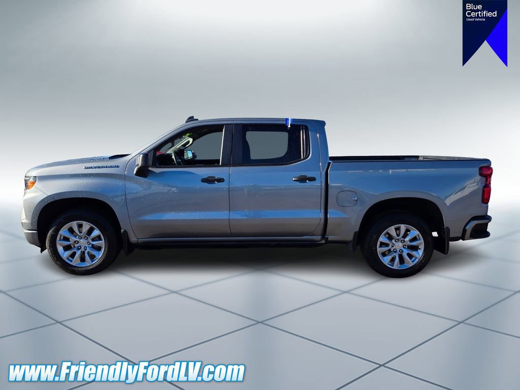 Used 2025 Chevrolet Silverado 1500 Custom image 2