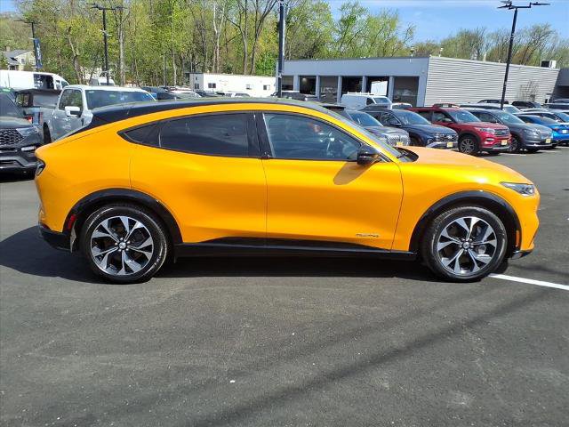 Certified 2022 Ford Mustang Mach-E Premium AWD/4WD image 22