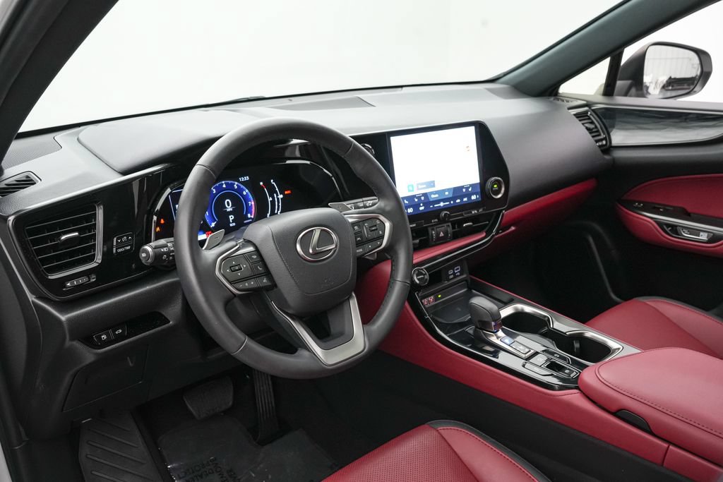 Used 2024 Lexus NX 250 FWD image 12
