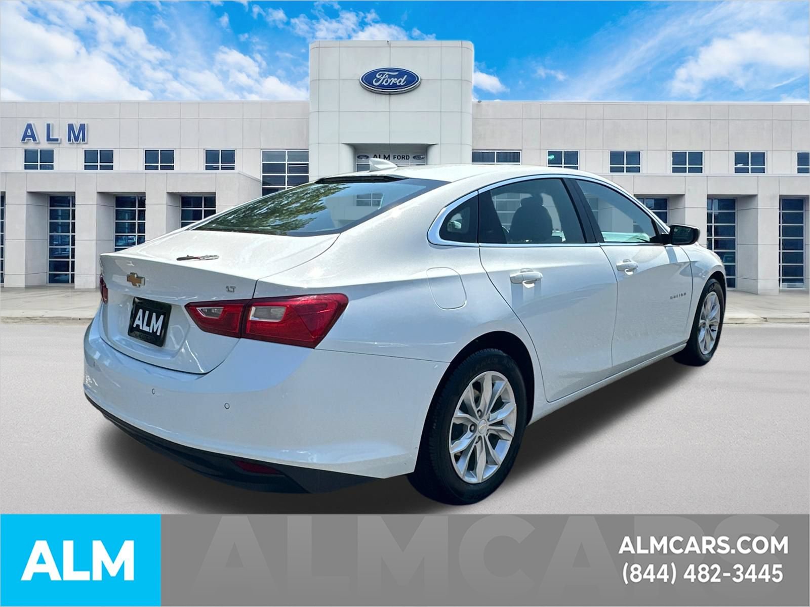 Used 2024 Chevrolet Malibu LT FWD image 5