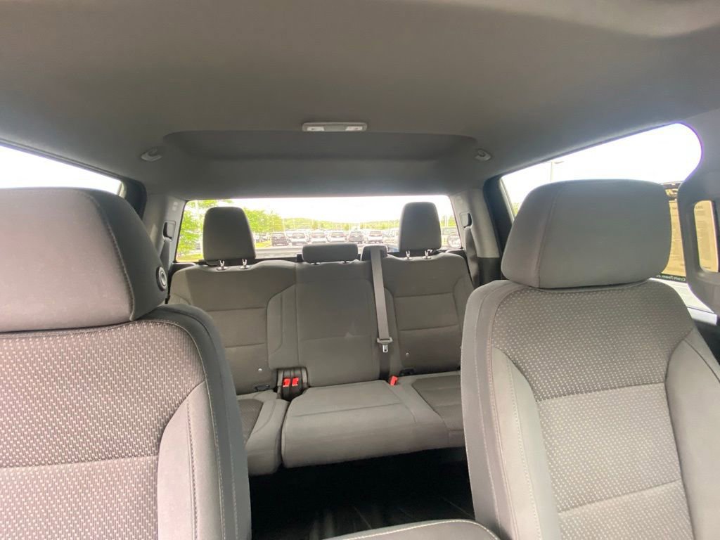 Used 2020 Chevrolet Silverado 1500 Custom w/ Custom Value Package image 28