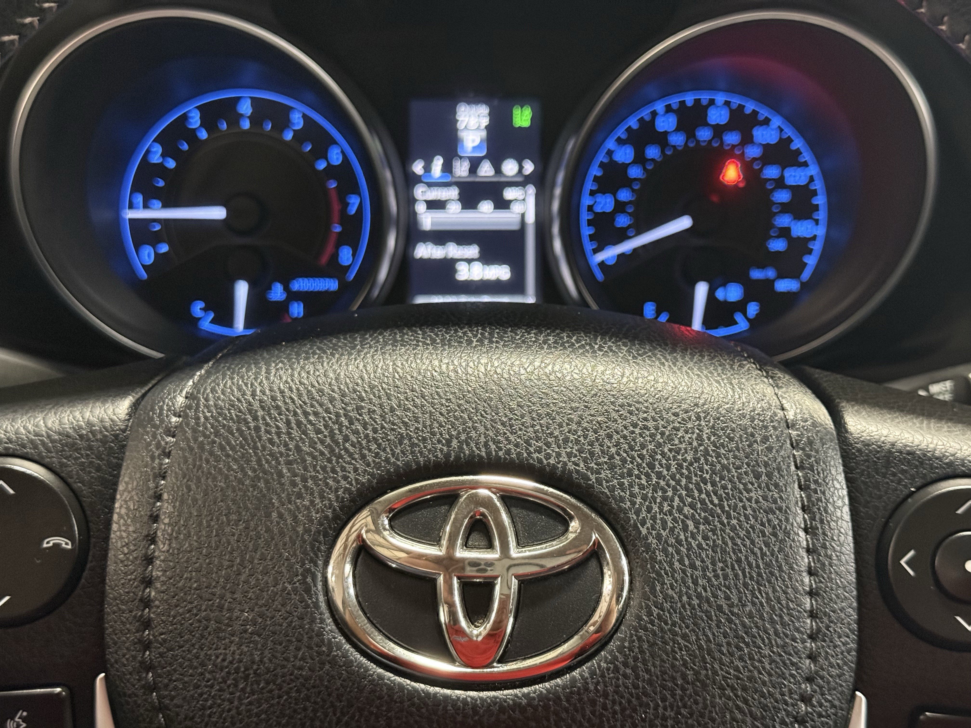 Used 2017 Toyota Corolla iM image 26