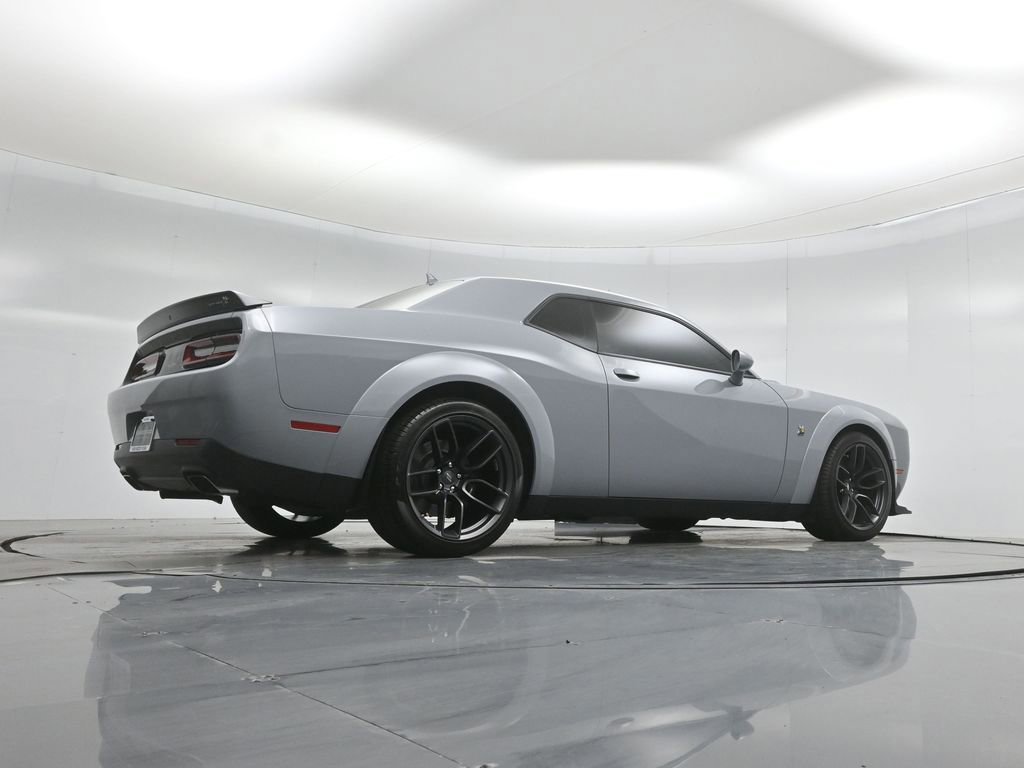 Used 2021 Dodge Challenger R/T Scat Pack RWD image 17