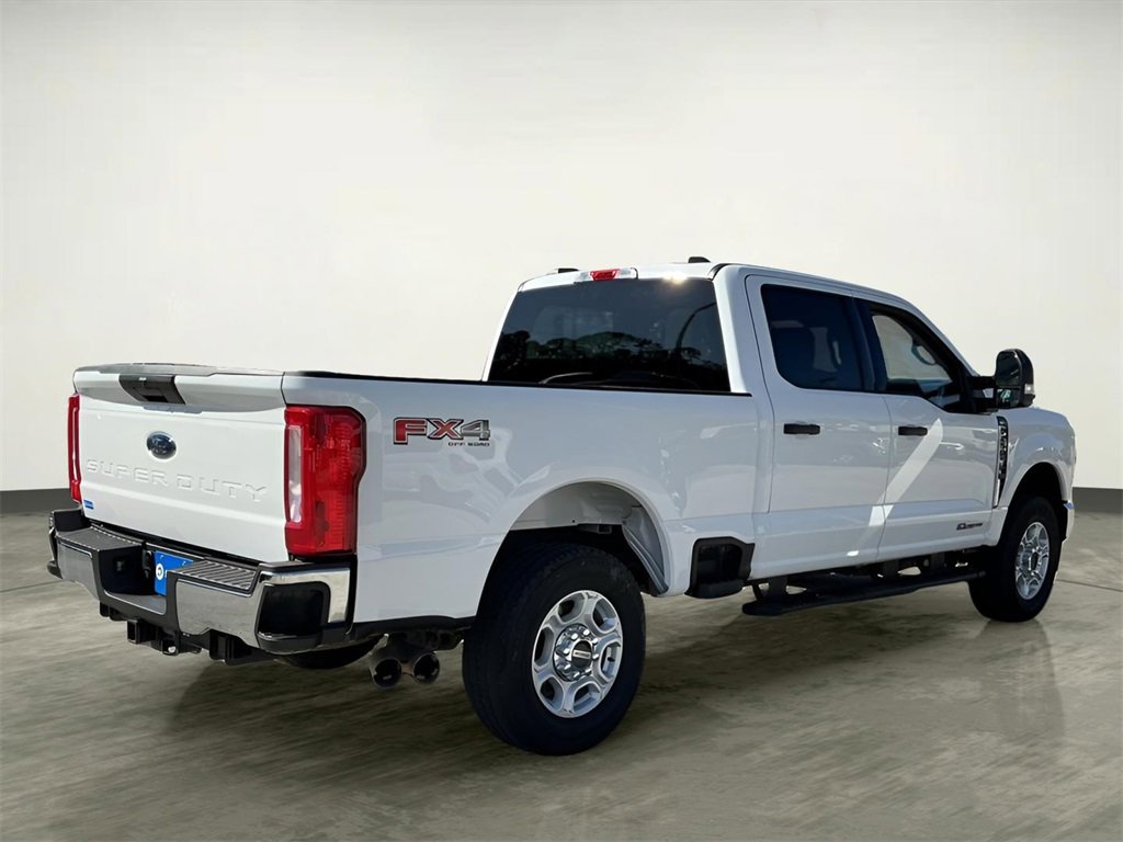 Certified 2025 Ford F250 XLT w/ FX4 Off-Road Package image 10