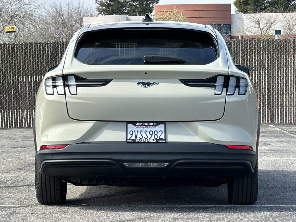 Certified 2025 Ford Mustang Mach-E Select w/ Comfort Package Lite image 4