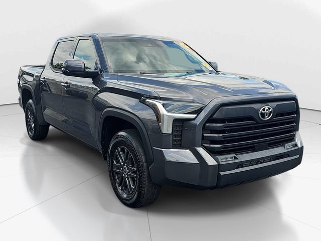 Used 2023 Toyota Tundra SR5 w/ SR5 Convenience Package AWD/4WD image 1