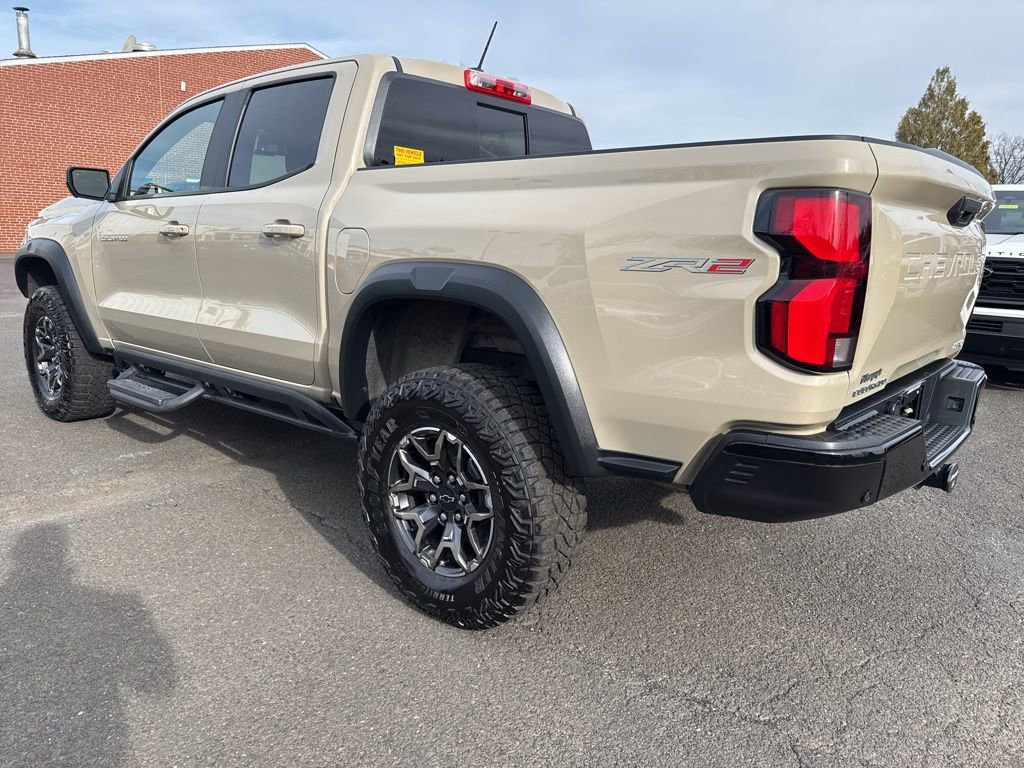 Used 2023 Chevrolet Colorado ZR2 w/ ZR2 Convenience Package III image 5