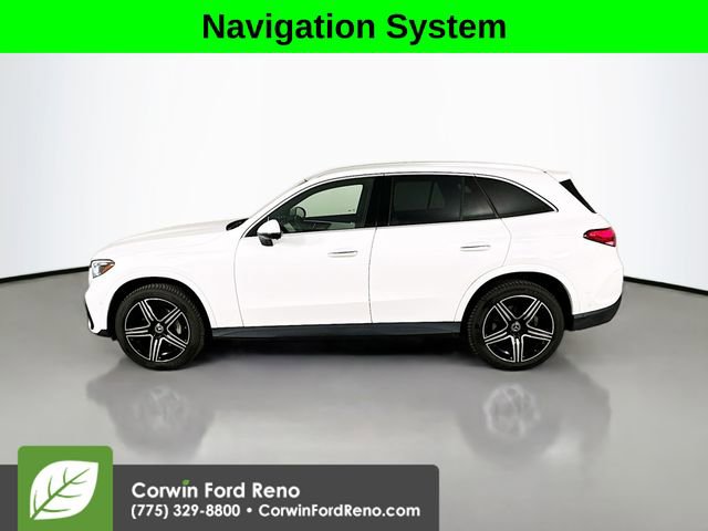 Used 2023 Mercedes-Benz GLC 300 4MATIC image 4