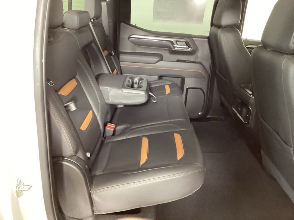 Used 2025 GMC Sierra 1500 AT4 w/ AT4 Preferred Package AWD/4WD image 38