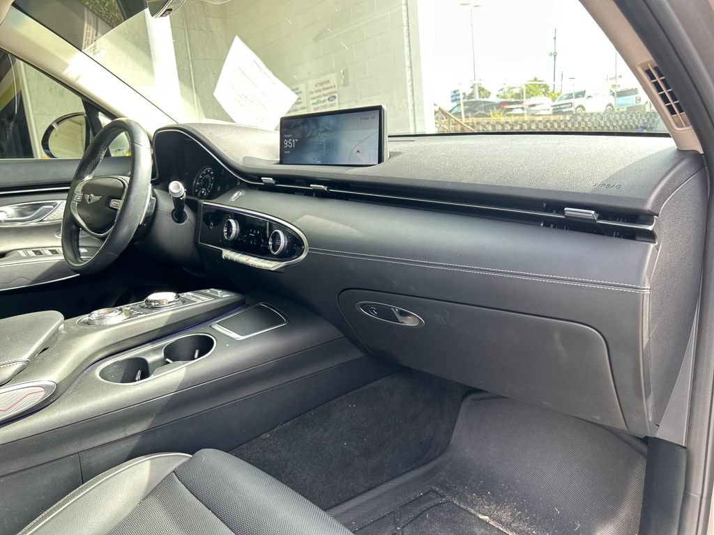 Used 2024 Genesis GV70 2.5T w/ Advanced Package AWD/4WD image 16