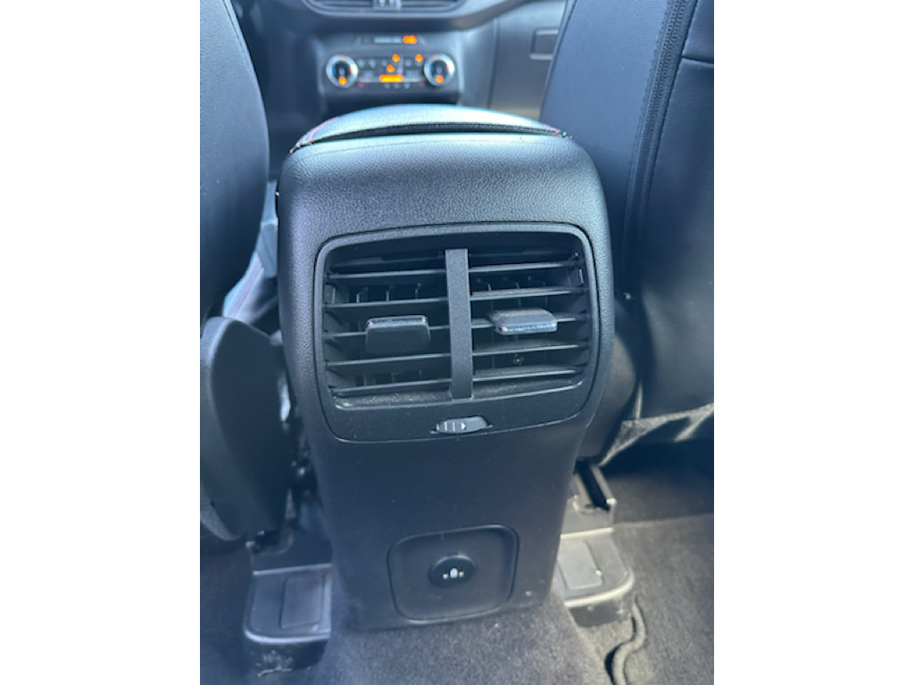 Certified 2025 Ford Escape ST-Line Select AWD/4WD image 19