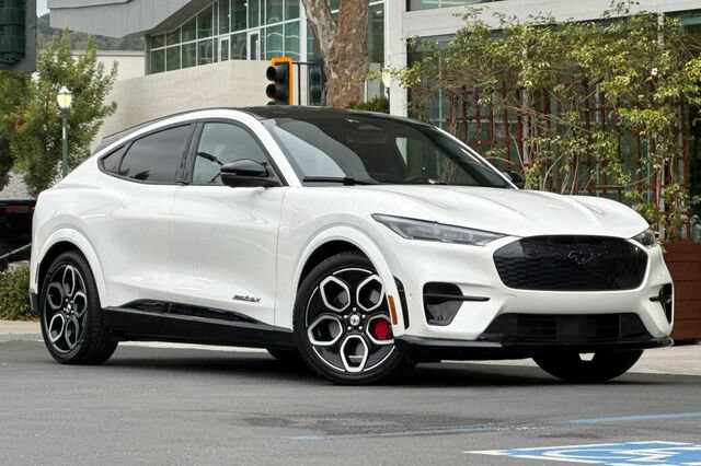 Certified 2022 Ford Mustang Mach-E GT AWD/4WD image 2