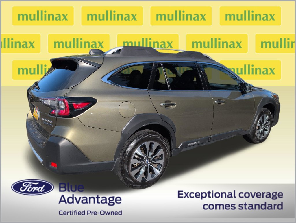 Used 2025 Subaru Outback Touring XT AWD/4WD image 3