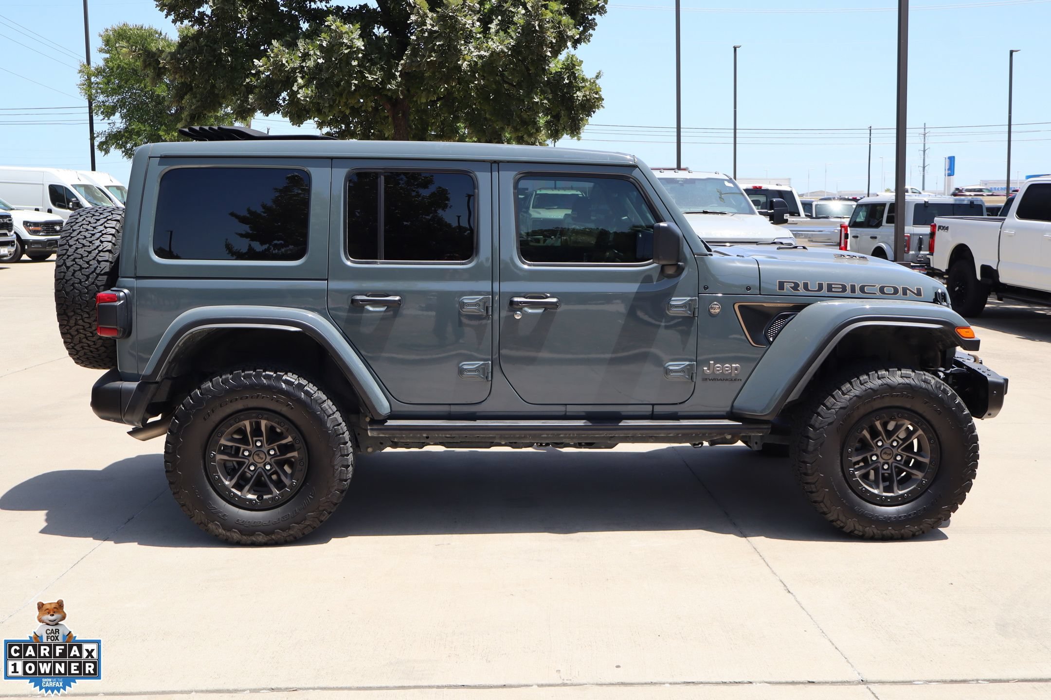 Used 2025 Jeep Wrangler Unlimited Rubicon 392 AWD/4WD image 2