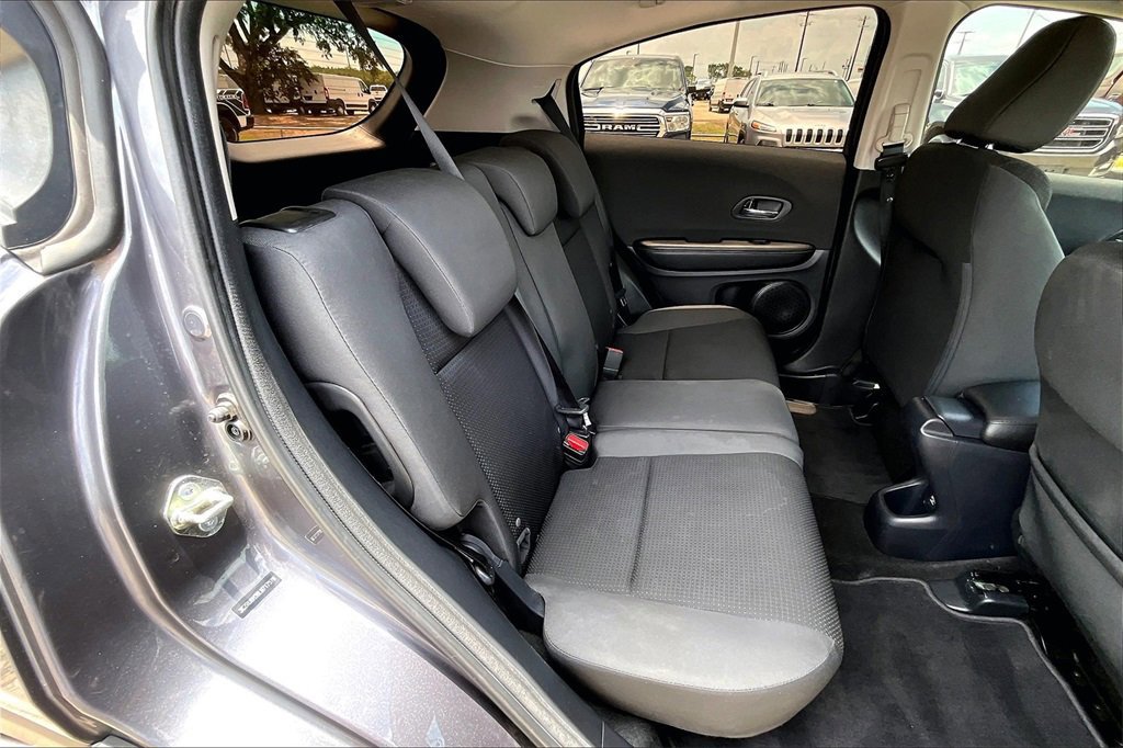 Used 2020 Honda HR-V LX image 22