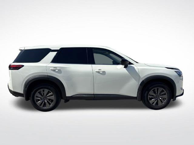 Used 2023 Nissan Pathfinder S FWD image 4