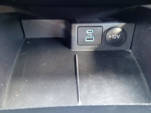 Certified 2022 Ford Escape SE w/ Convenience Package FWD image 17