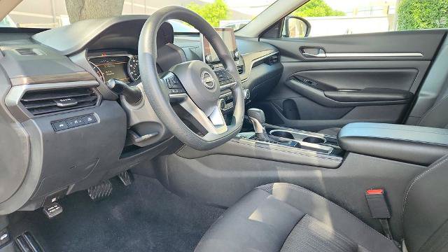 Used 2023 Nissan Altima 2.5 SV FWD image 9
