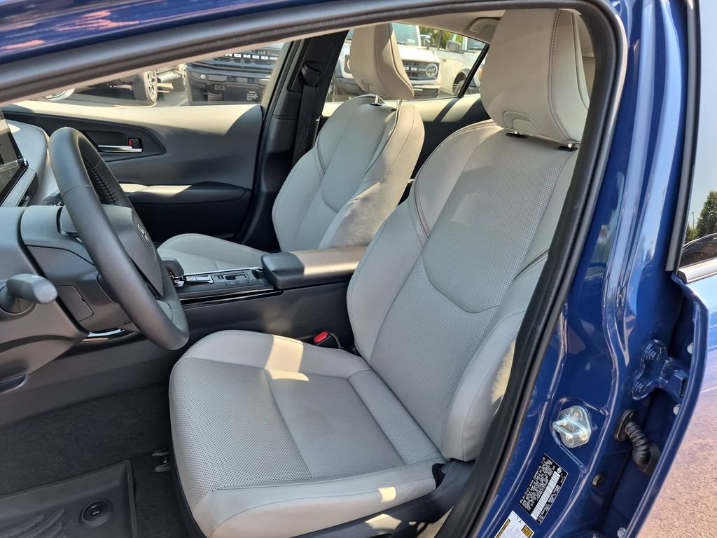 Used 2026 Toyota Prius Limited w/ Limited Premium Package AWD/4WD image 20