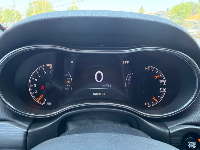 Used 2019 Jeep Grand Cherokee Limited AWD/4WD image 29