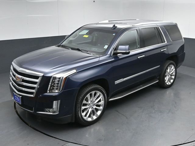Used 2018 Cadillac Escalade Luxury AWD/4WD image 44