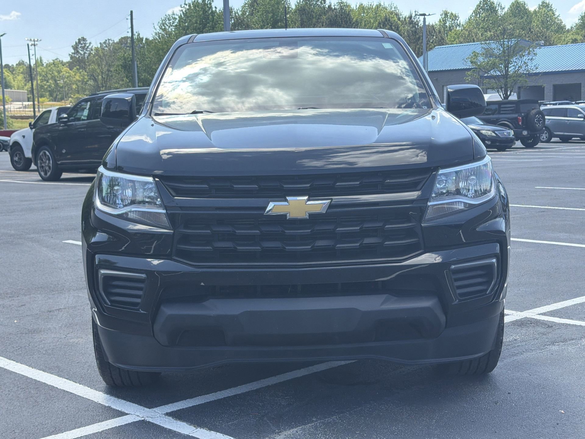 Used 2022 Chevrolet Colorado LT w/ Fleet Safety Package image 8