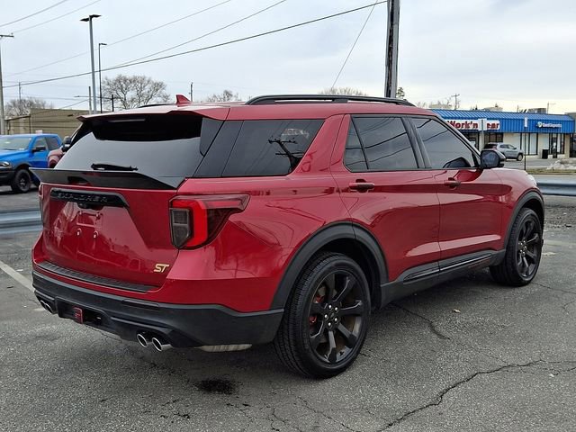 Certified 2020 Ford Explorer ST w/ ST Street Pack image 4