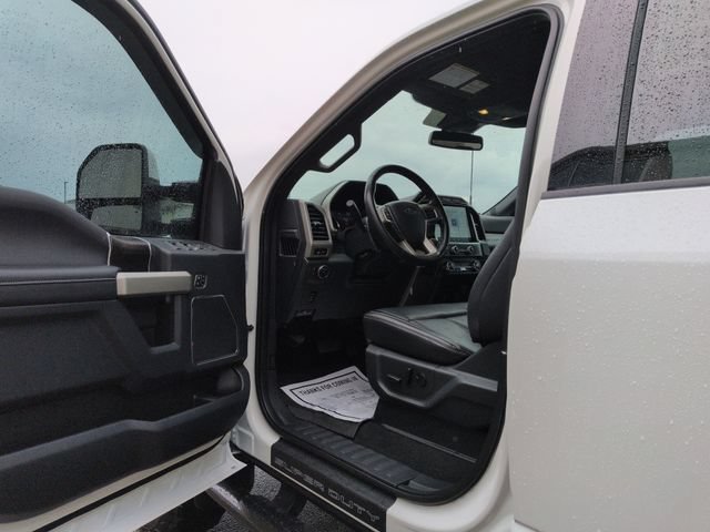 Certified 2022 Ford F250 Lariat w/ Lariat Value Package AWD/4WD image 9