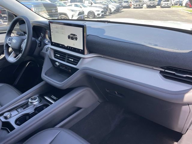 Certified 2025 Ford Explorer Active w/ Active Comfort Package RWD image 37