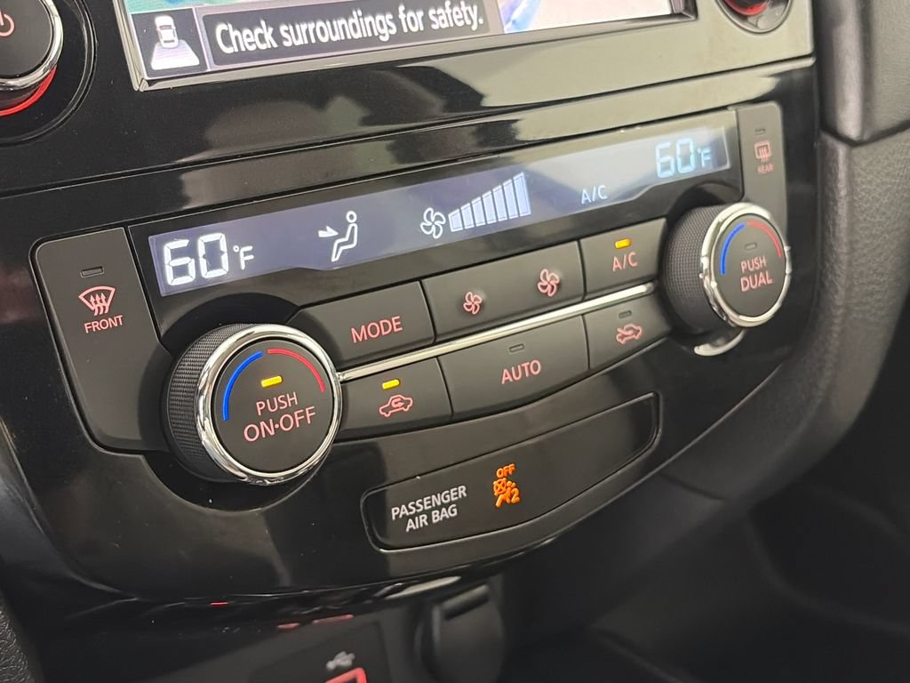 Used 2019 Nissan Rogue SL AWD/4WD image 21