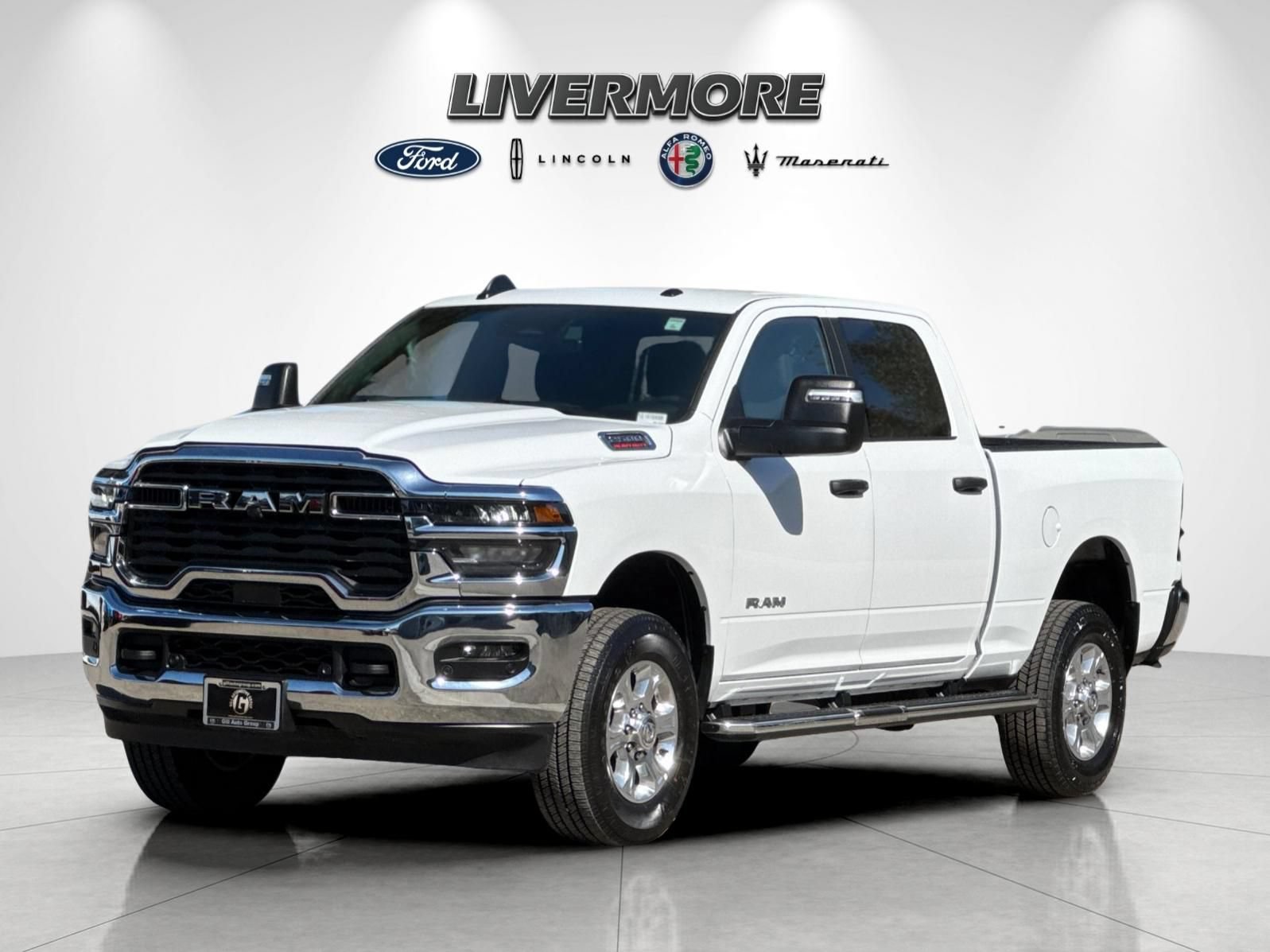 Used 2026 RAM 2500 Big Horn AWD/4WD image 7