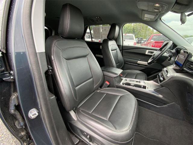 Certified 2023 Ford Explorer XLT w/ Equipment Group 202A image 24
