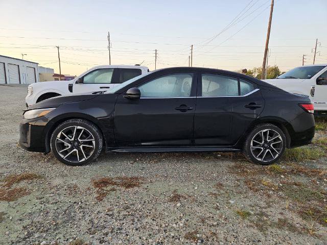 Used 2025 Nissan Sentra SR FWD image 4