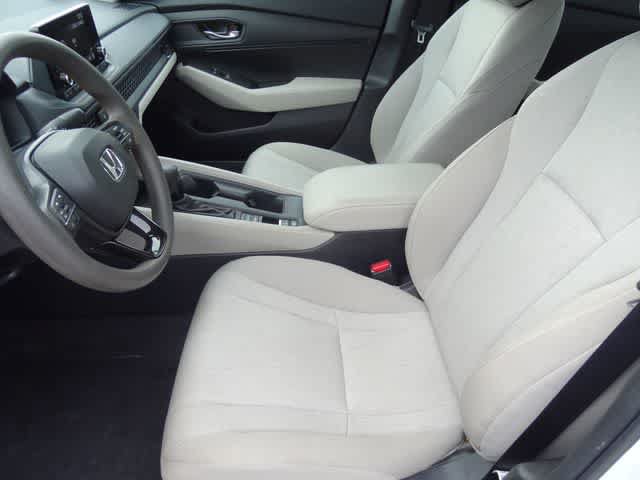 Used 2023 Honda Accord LX image 6
