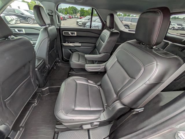 Certified 2023 Ford Explorer XLT w/ Equipment Group 202A AWD/4WD image 16