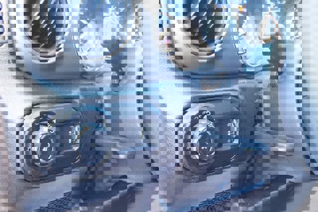 Used 2023 Jeep Wrangler Unlimited Sport image 19