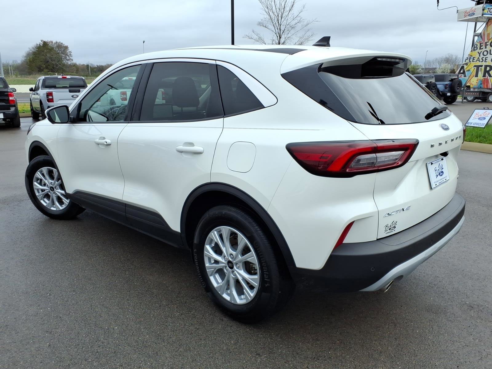 Certified 2023 Ford Escape Active w/ Tech Pack #2 image 3