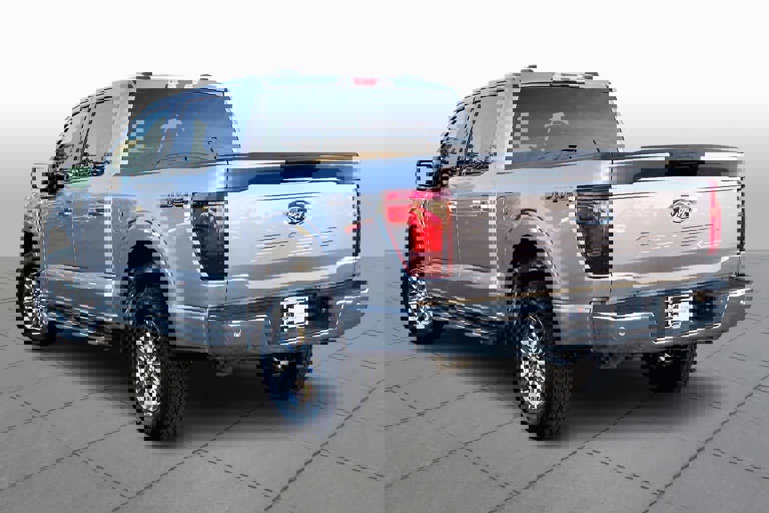 Certified 2025 Ford F150 XLT w/ Equipment Group 301A Standard image 12