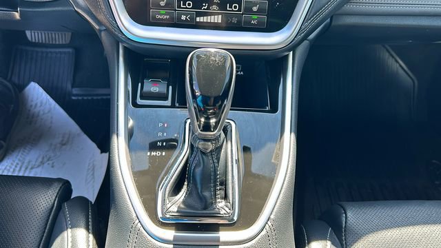 Used 2023 Subaru Outback Limited image 21