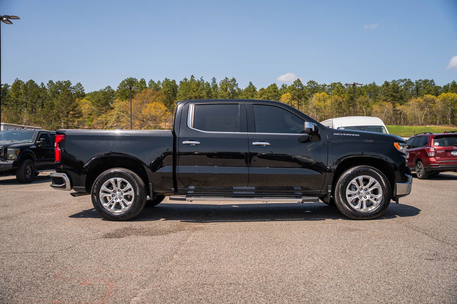 Used 2022 Chevrolet Silverado 1500 LTZ w/ LTZ Premium Package image 6