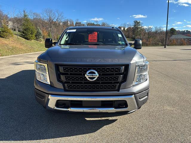 Used 2020 Nissan Titan SV w/ SV Convenience Package image 8