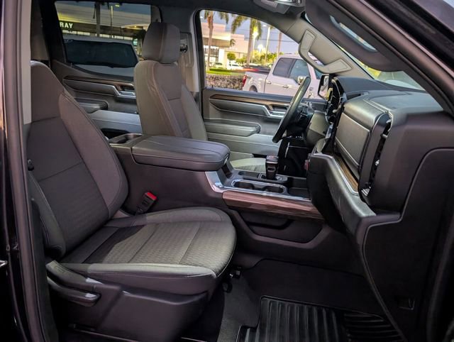 Used 2024 Chevrolet Silverado 1500 RST image 10