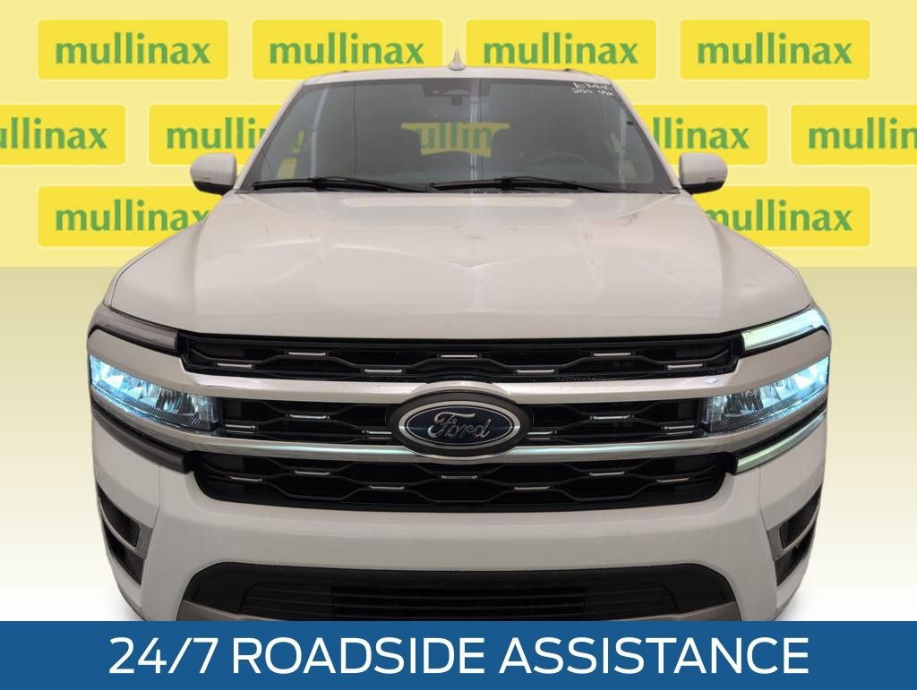 Certified 2024 Ford Expedition Max Limited image 9