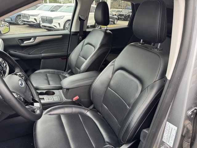 Certified 2022 Ford Escape SEL w/ Technology Package image 9