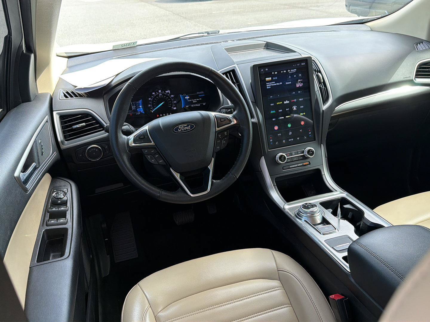Certified 2022 Ford Edge SEL w/ Convenience Package AWD/4WD image 18